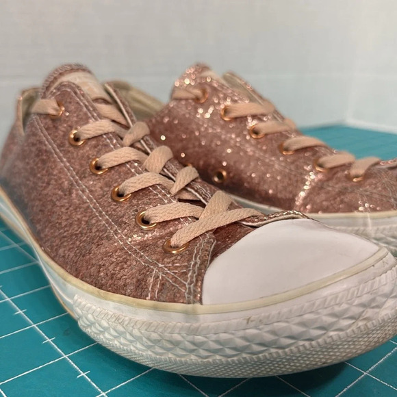 Converse Rose Gold Glitter Sparkly Sneakers with Baby Pink Laces Woman’s Size 6 - Picture 2 of 12